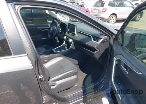 2019 Toyota Rav4 Xle Premium from USA, damaged, VIN 2T3C1RFV2KC007954